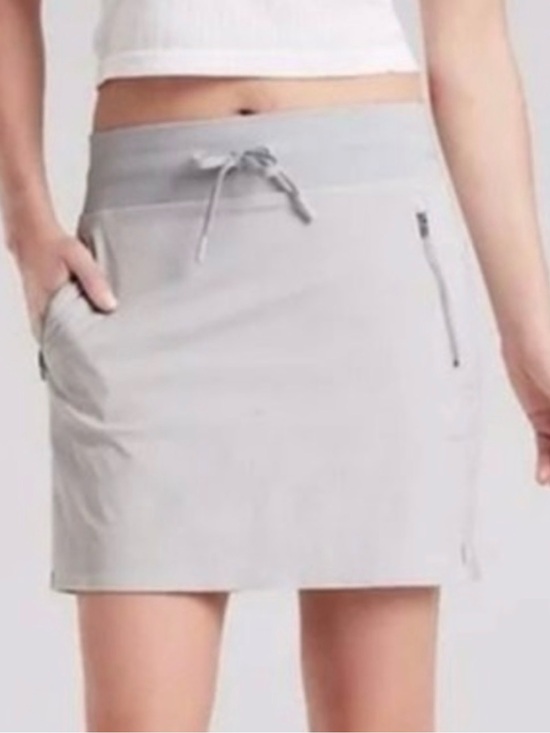 Athleta Pants - Athleta Trekkie North Skort Skirt Golf Light Grey Size 8